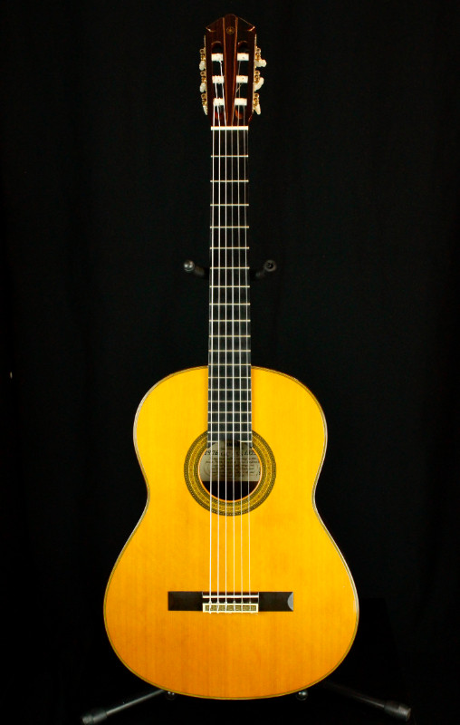 Yamaha GC-5S Concert Classical Guitar 1976 Solid Cedar Signed in Guitars in Markham / York Region