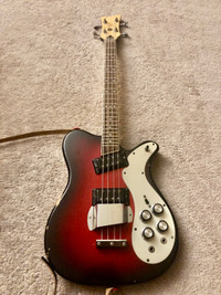 Vintage 1973 Mosrite 350 stereo bass,24 3/4 scale length Redburs