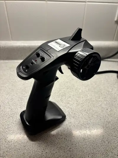 Appears to be Redcat model SX2LS-L122-24GT I'm not sure what receiver you need for this, but it powe...