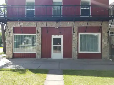Retail store or office space /apartment