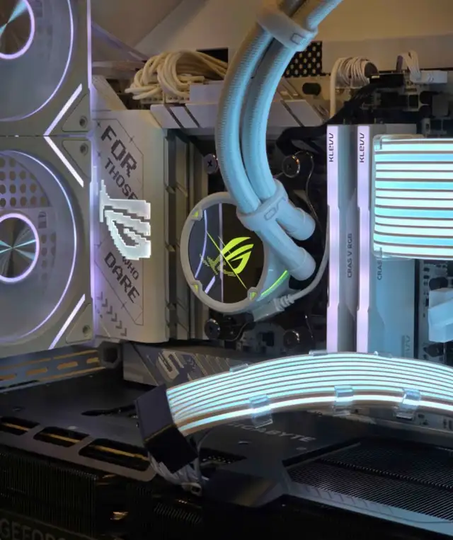 Ryzen 7 9800X3D| RTX 5080 | 4TB NVME | 64GB DDR5 in Desktop Computers in Markham / York Region - Image 5