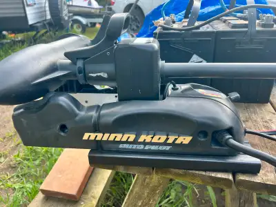 24 volt 65lb thrust bow mount trolling motor foot pedal controls, 2 Everstart battery's, through hul...