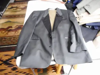 Hugo Boss Tuxedo Jacket 42 Regular, View more