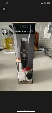 Electric milk frother for coffee/latte/drinks