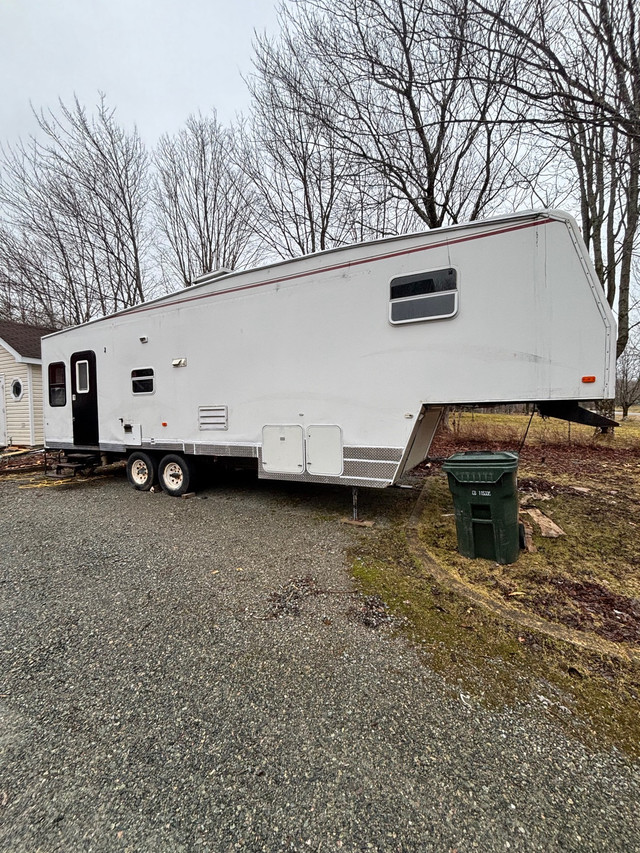 2006 Terry 5th Wheel Trailer  in Other in Cape Breton