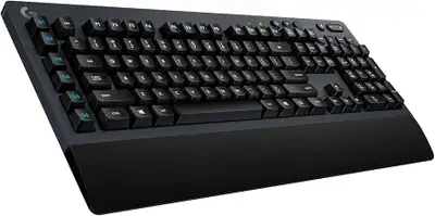 Logitech G613 keyboard, wireless lightspeed + bluetooth functionality (can use with 2 computers at o...
