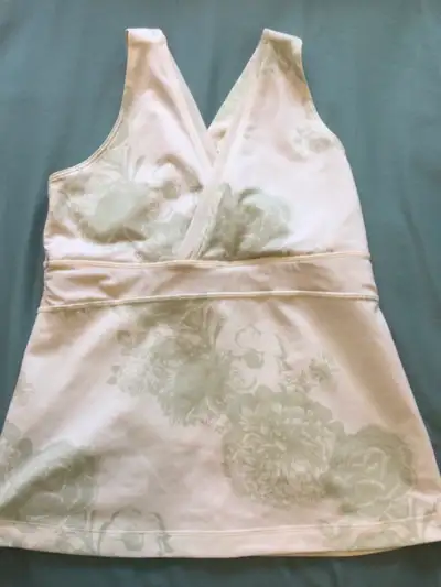 LULULEMON * Women’s SPORTS BRALET Tank Top * Size S/M, View more