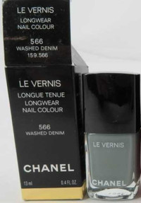 Chanel LE VERNIS #566 Washed Denim