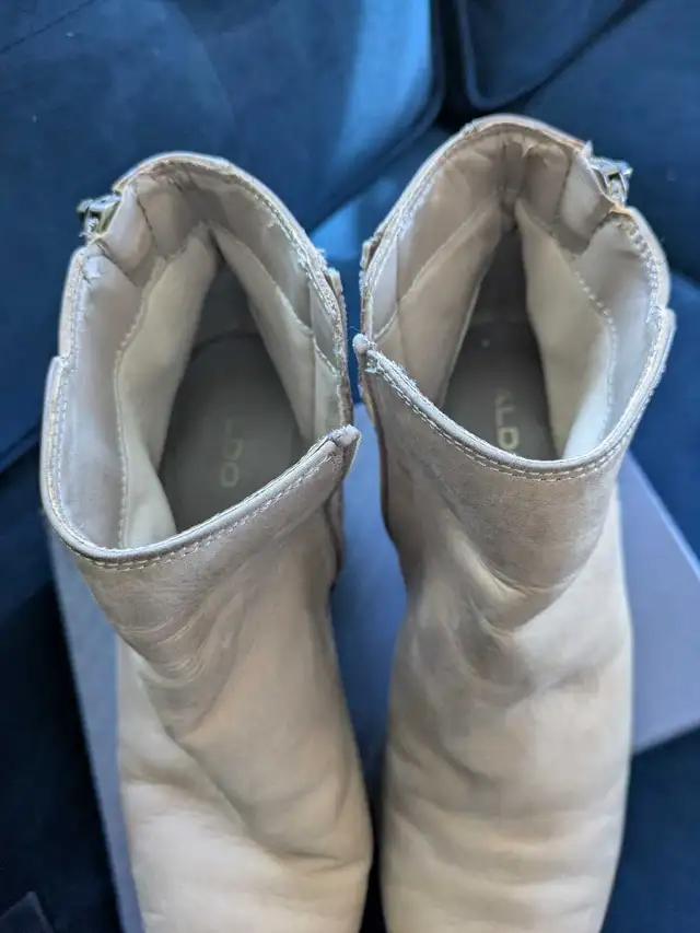 Aldo Ankle Boots Size 8 in Women's - Shoes in Calgary - Image 6