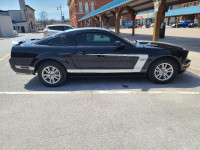 2005 BLACK MUSTANG FOR SALE OR TRADE