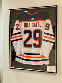 Leon Draisaitl signed jersey