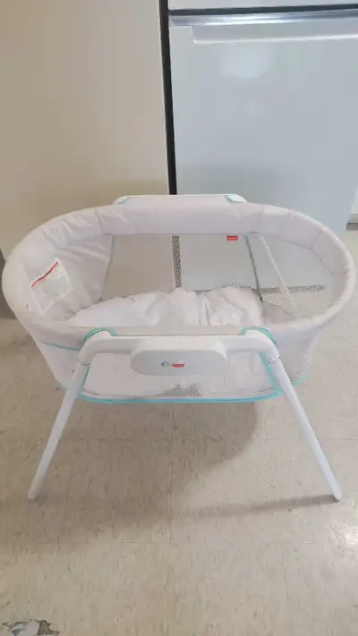 From smoke-pet free homs. Good condition.