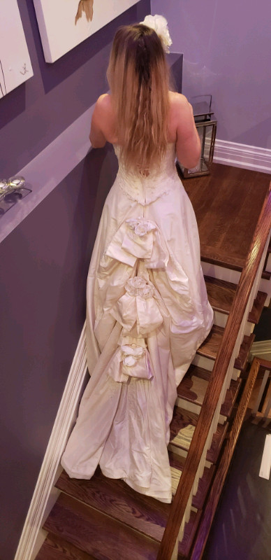 Wedding Gown (Silk) (Demetrios) in Wedding in City of Toronto - Image 3