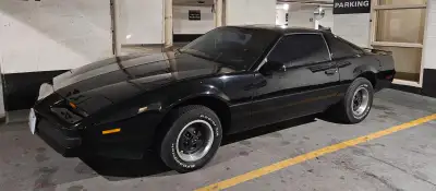 1985 Pontiac Firebird for sale. 5 speed manual BorgWarner transmission. V6 fuel injected. Nothing bu...