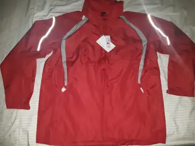 Veste pluie vent medium neuf, View more