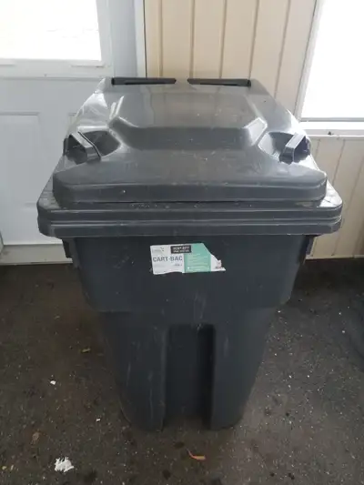 Bac roulant (Poubelle) gris 360 L, View more