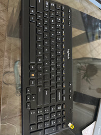 Logitech wireless keyboard    brand new
