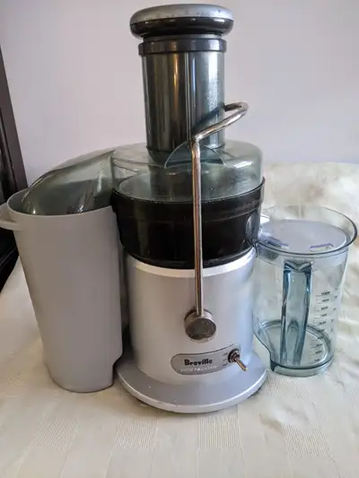 Juicer Breville is on sale, View more