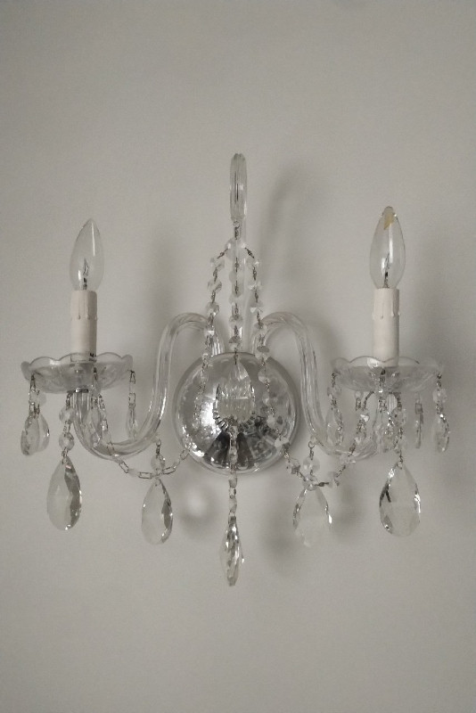  Stunning Pair of Crystal Chandelier Style Wall Sconces in Indoor Lighting & Fans in City of Toronto - Image 3