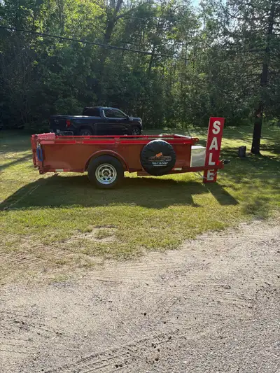 Brand new 5 1/2 x 10 custom heavy duty utility trailer 5200 pound axle 15 inch tires, stone guard, s...
