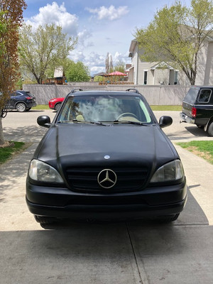 2000 Mercedes-Benz M-Class ML320