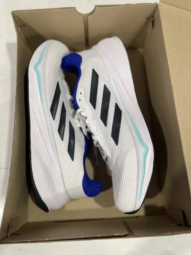 Adidas Response Running Shoes in Men's Shoes in Kitchener / Waterloo - Image 5