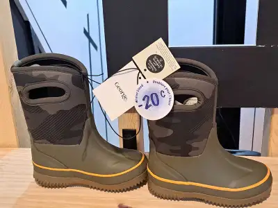 Brand New Toddler Boys Green Camo Winter Lined Boots; Size 6 & 8, View more