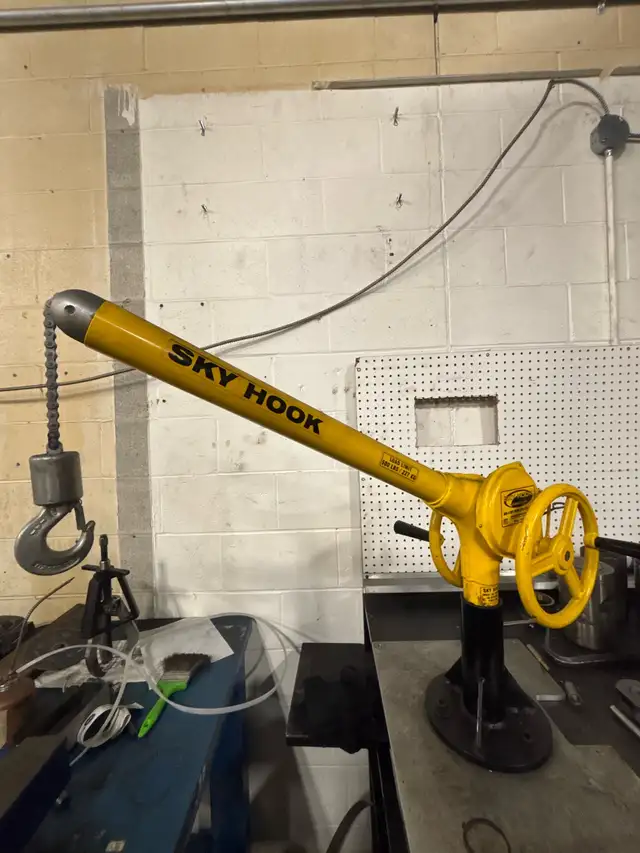 Skyhook Table Mounted Crane65065472439043120