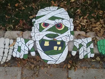 Halloween fence toppers, View more