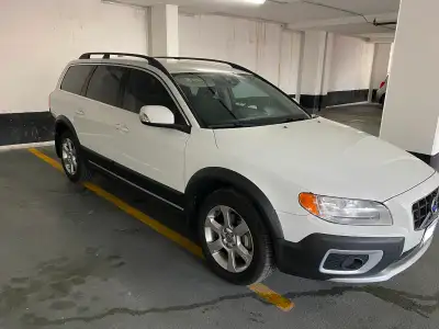 * Ceramic tint all around * New Michelin tires May 2025 * Cargo area cover Will include Safety
