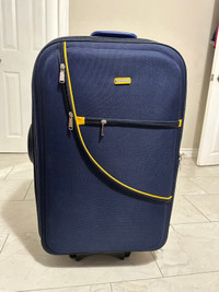 One Polo travelling luggage bag/stroller