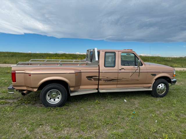 1995 f350 low K in Cars & Trucks in Calgary - Image 2