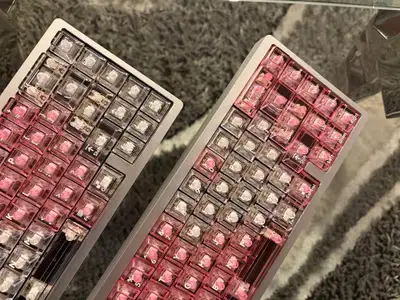 Custom Keyboard - Heart Matching Crystal White + Pink Pair X2, View more