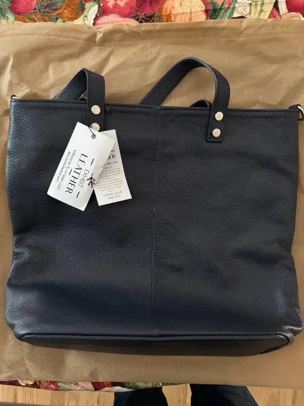 NWT Leather Handbag64520008105473120