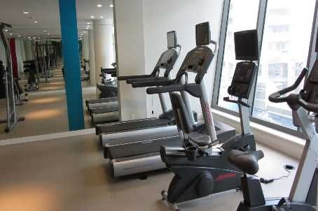 2 bedroom+2 bath(bay/college)subway+800 sf+26/F(lakeview)+Nov 1 5