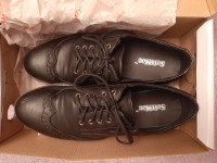 Women's Black Softmoc Oxford Shoes - Size 40