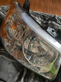 2006-2009 Pontiac torrent headlight