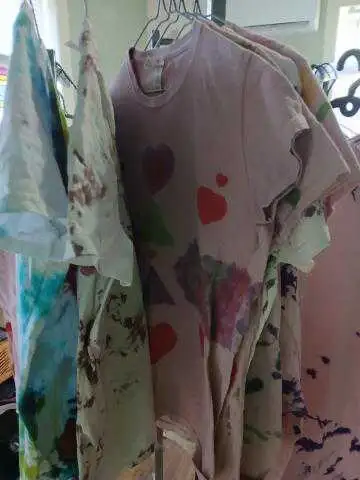 TYE DYE T-SHIRT in Other in Cape Breton - Image 3