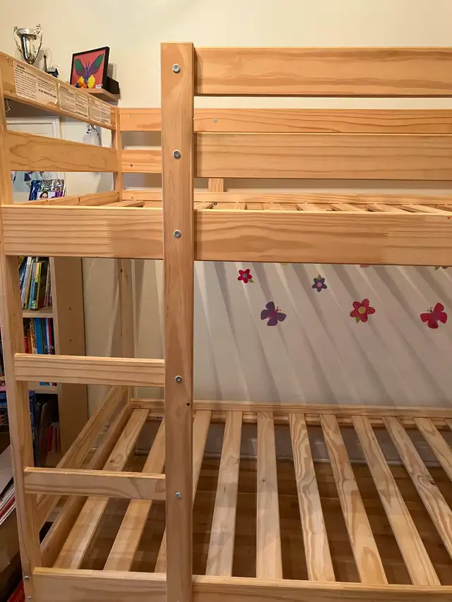 Lits d'enfants superposés MYDAL (IKEA) in Beds & Mattresses in City of Montréal - Image 3