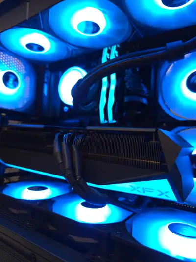 Beast Gaming PC - Ryzen 9850X3D - RX 9070XT - 2TB SSD - 32GB RAM, View more