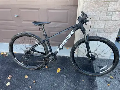 Trek Marlin 5 Mountain Bike, View more