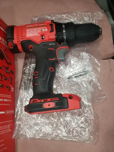 CRAFTSMAN 1500 RPM 20 V Max 1/2-in Cordless VSR Drill Kit with Keyless Chuck - Dual Speed Mode Tool...