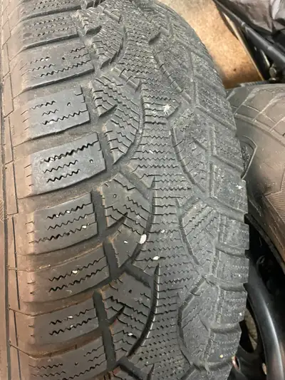Selling 3 x steel 17 inch rims and tires ,tire size is 245/70/17 ,bought these as spares for my 2008...