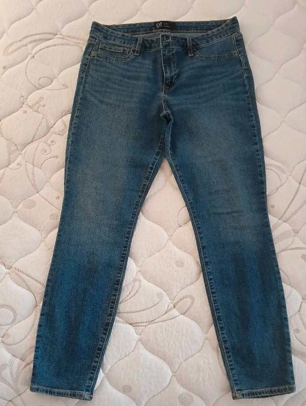 Denim Legging GAP, bleu, taille 10/30 dans Femmes - Pantalons et shorts  à Laval/Rive Nord