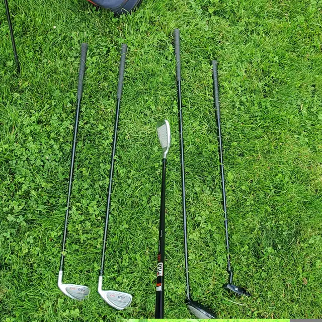Youth Fila Graphite Shaft Golf Clubs in Golf in Barrie - Image 6