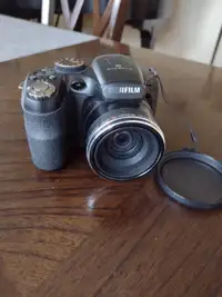 Fujifilm Finepix S digital camera and case