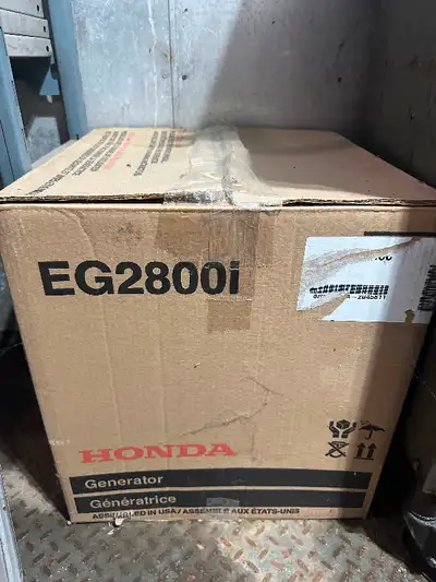Brand new in box Honda generator, asking 1400$ OBO, please contact for phone number. No it does not...