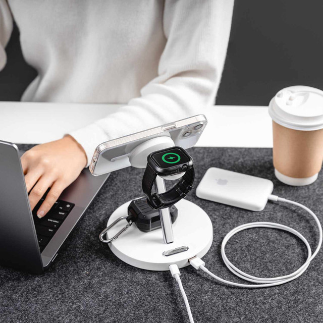 PowerStation 4-in-1 Magnetic Wireless Charging Stand - White in Cell Phone Accessories in Oshawa / Durham Region - Image 2