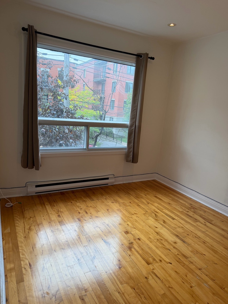 ONE FREE MONTH 2 Bedroom + Den in Verdun 4