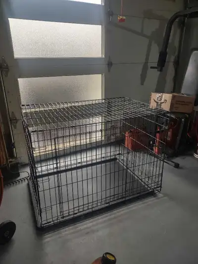 Large Dog Crate Size:42"L x 28"W x 30"H, View more